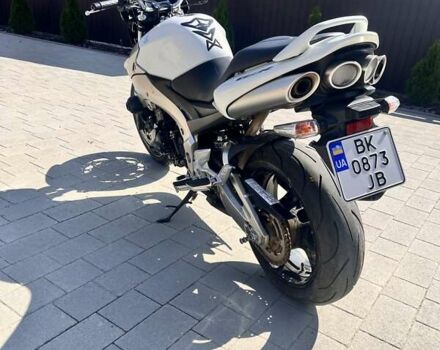 Сузуки GSR 600, объемом двигателя 0.65 л и пробегом 14 тыс. км за 6100 $, фото 1 на Automoto.ua