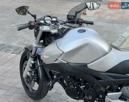 Сузуки GSR 600, объемом двигателя 0.6 л и пробегом 23 тыс. км за 5500 $, фото 9 на Automoto.ua