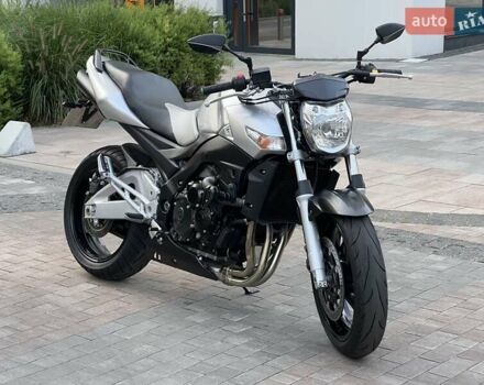 Сузуки GSR 600, объемом двигателя 0.6 л и пробегом 23 тыс. км за 5500 $, фото 8 на Automoto.ua