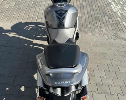 Серый Сузуки GSR 600, объемом двигателя 0.6 л и пробегом 10 тыс. км за 5699 $, фото 6 на Automoto.ua