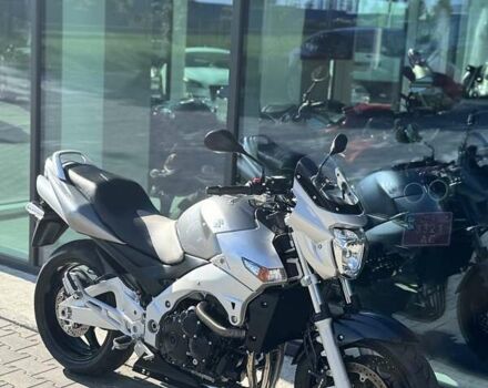 Серый Сузуки GSR 600, объемом двигателя 0.6 л и пробегом 10 тыс. км за 5699 $, фото 25 на Automoto.ua
