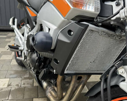 Сірий Сузукі GSR 600, об'ємом двигуна 0.6 л та пробігом 43 тис. км за 5500 $, фото 6 на Automoto.ua