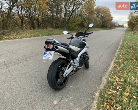 Серый Сузуки GSR 600, объемом двигателя 0.6 л и пробегом 63 тыс. км за 4651 $, фото 1 на Automoto.ua