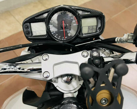 Серый Сузуки GSR 600, объемом двигателя 0.6 л и пробегом 28 тыс. км за 5800 $, фото 21 на Automoto.ua