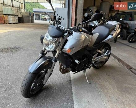 Серый Сузуки GSR 600, объемом двигателя 0.6 л и пробегом 28 тыс. км за 5800 $, фото 2 на Automoto.ua