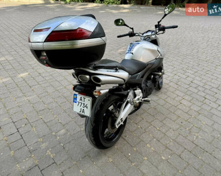 Сірий Сузукі GSR 600, об'ємом двигуна 0.6 л та пробігом 57 тис. км за 4700 $, фото 4 на Automoto.ua