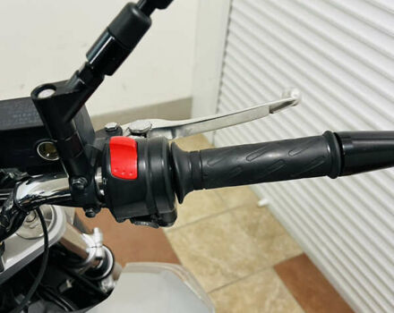 Серый Сузуки GSR 600, объемом двигателя 0.6 л и пробегом 28 тыс. км за 5800 $, фото 36 на Automoto.ua