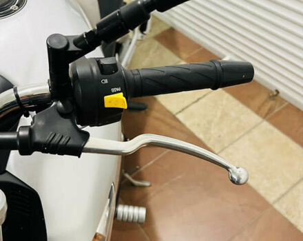 Серый Сузуки GSR 600, объемом двигателя 0.6 л и пробегом 28 тыс. км за 5800 $, фото 15 на Automoto.ua