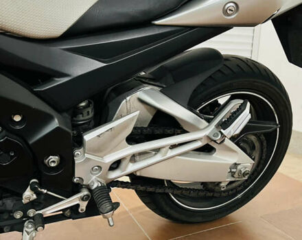 Серый Сузуки GSR 600, объемом двигателя 0.6 л и пробегом 28 тыс. км за 5800 $, фото 32 на Automoto.ua