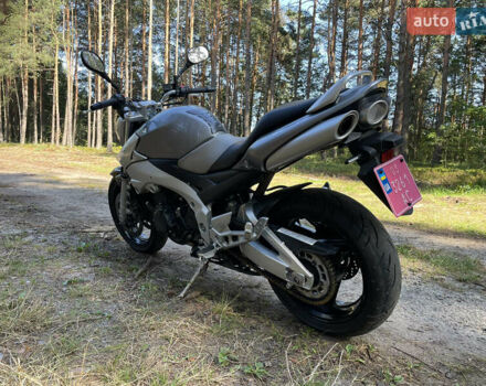 Сірий Сузукі GSR 600, об'ємом двигуна 0.6 л та пробігом 30 тис. км за 4350 $, фото 5 на Automoto.ua