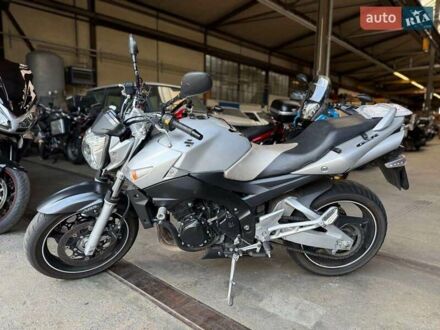 Сузуки GSR 600 2008 в Чернигове на Automoto.ua Серый Сузуки GSR 600, объемом двигателя 0.6 л и пробегом 28 тыс. км за 5800 $, фото 1 на Automoto.ua