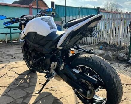 Белый Сузуки GSR 750, объемом двигателя 0 л и пробегом 27 тыс. км за 4444 $, фото 13 на Automoto.ua