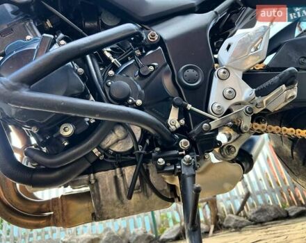 Белый Сузуки GSR 750, объемом двигателя 0 л и пробегом 27 тыс. км за 4444 $, фото 16 на Automoto.ua