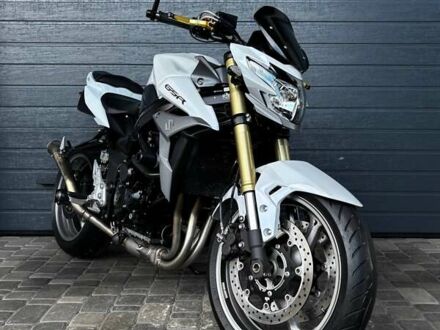 Сузуки GSR 750 2013 в Белой Церкве на Automoto.ua Белый Сузуки GSR 750, объемом двигателя 0.75 л и пробегом 30 тыс. км за 7000 $, фото 1 на Automoto.ua