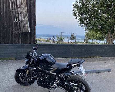 Черный Сузуки GSR 750, объемом двигателя 0.75 л и пробегом 28 тыс. км за 7500 $, фото 9 на Automoto.ua