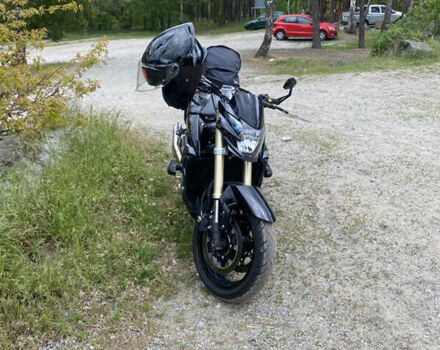 Черный Сузуки GSR 750, объемом двигателя 0.75 л и пробегом 28 тыс. км за 7500 $, фото 6 на Automoto.ua