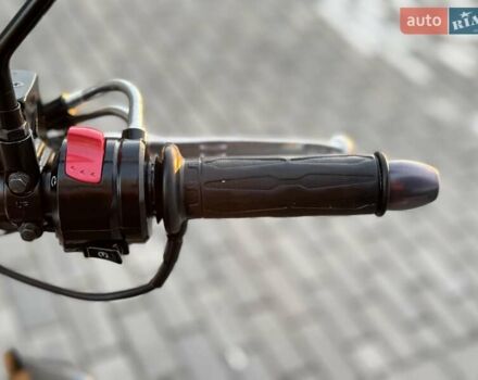 Черный Сузуки GSR 750, объемом двигателя 0.75 л и пробегом 24 тыс. км за 6999 $, фото 23 на Automoto.ua