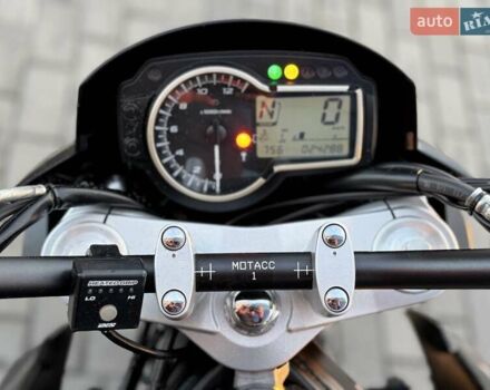 Черный Сузуки GSR 750, объемом двигателя 0.75 л и пробегом 24 тыс. км за 6999 $, фото 24 на Automoto.ua