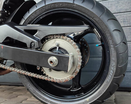 Черный Сузуки GSR 750, объемом двигателя 0.75 л и пробегом 27 тыс. км за 7000 $, фото 9 на Automoto.ua