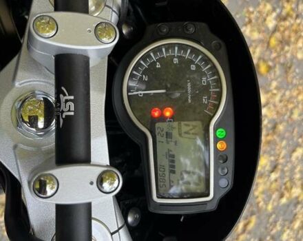 Чорний Сузукі GSR 750, об'ємом двигуна 0.75 л та пробігом 17 тис. км за 8500 $, фото 7 на Automoto.ua