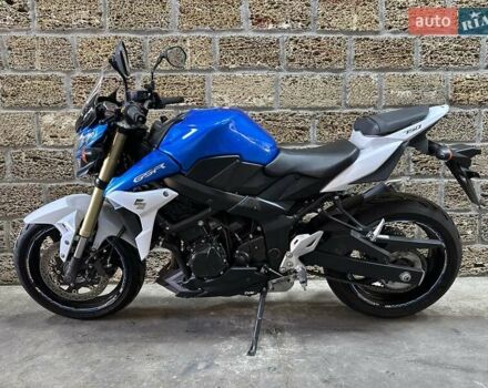 Сузуки GSR 750, объемом двигателя 0 л и пробегом 17 тыс. км за 6800 $, фото 3 на Automoto.ua