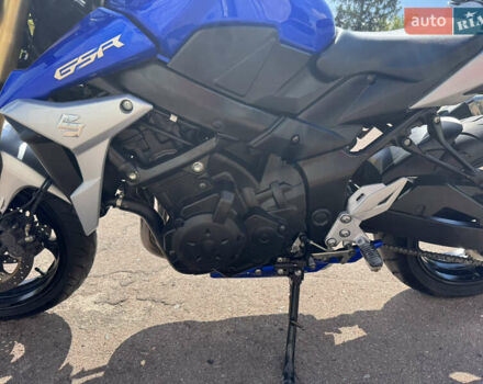 Сузуки GSR 750, объемом двигателя 0 л и пробегом 18 тыс. км за 7100 $, фото 12 на Automoto.ua
