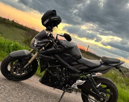 Сузуки GSR 750, объемом двигателя 0 л и пробегом 17 тыс. км за 4000 $, фото 3 на Automoto.ua