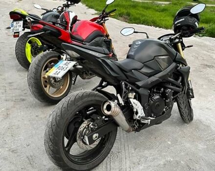 Сузуки GSR 750, объемом двигателя 0 л и пробегом 17 тыс. км за 4000 $, фото 5 на Automoto.ua