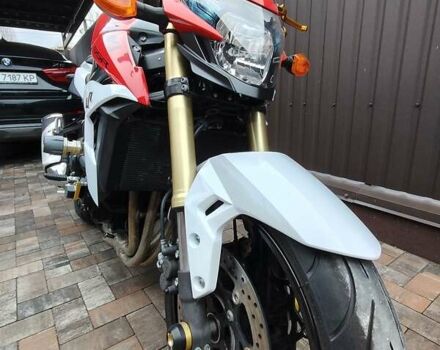 Сузуки GSR 750, объемом двигателя 0.75 л и пробегом 9 тыс. км за 8200 $, фото 1 на Automoto.ua