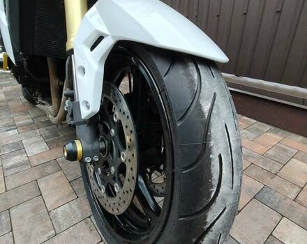 Сузуки GSR 750, объемом двигателя 0.75 л и пробегом 9 тыс. км за 8200 $, фото 6 на Automoto.ua