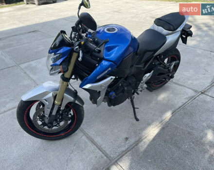 Сузуки GSR 750, объемом двигателя 0 л и пробегом 5 тыс. км за 7500 $, фото 2 на Automoto.ua