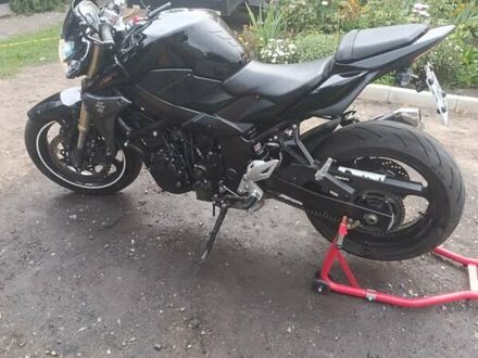Сузукі GSR 750, об'ємом двигуна 0 л та пробігом 31 тис. км за 3550 $, фото 1 на Automoto.ua