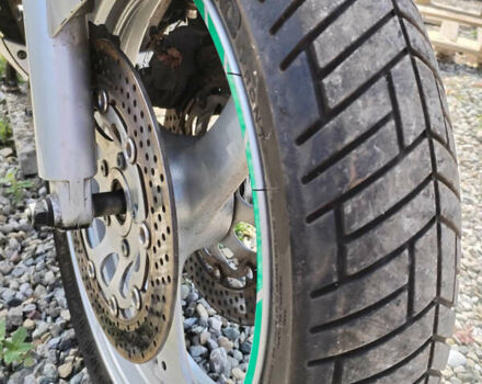 Сузуки GSX-750, объемом двигателя 0 л и пробегом 42 тыс. км за 2000 $, фото 9 на Automoto.ua