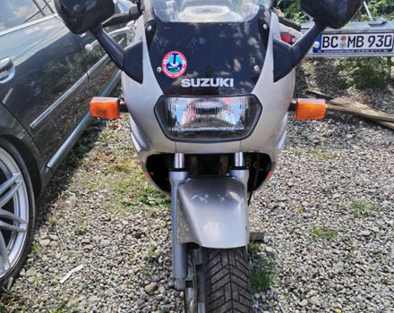 Сузуки GSX-750, объемом двигателя 0 л и пробегом 42 тыс. км за 2000 $, фото 7 на Automoto.ua