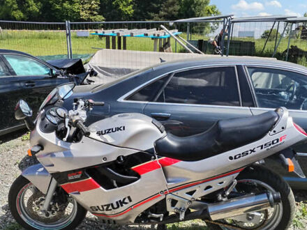 Сузуки GSX-750 1999 в Луцке на Automoto.ua Сузуки GSX-750, объемом двигателя 0 л и пробегом 42 тыс. км за 2000 $, фото 1 на Automoto.ua