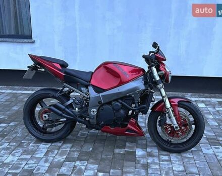 Серый Сузуки GSX-750, объемом двигателя 0.75 л и пробегом 45 тыс. км за 3950 $, фото 3 на Automoto.ua