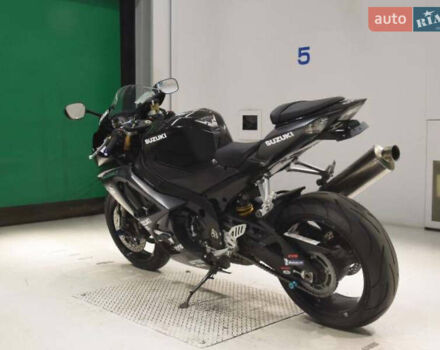 Черный Сузуки GSX-R 1000, объемом двигателя 1 л и пробегом 19 тыс. км за 10500 $, фото 6 на Automoto.ua