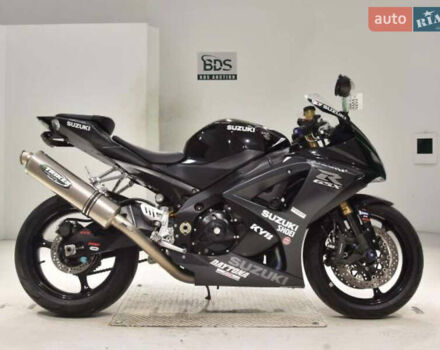 Черный Сузуки GSX-R 1000, объемом двигателя 1 л и пробегом 19 тыс. км за 10500 $, фото 2 на Automoto.ua