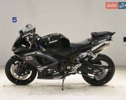 Черный Сузуки GSX-R 1000, объемом двигателя 1 л и пробегом 19 тыс. км за 10500 $, фото 3 на Automoto.ua