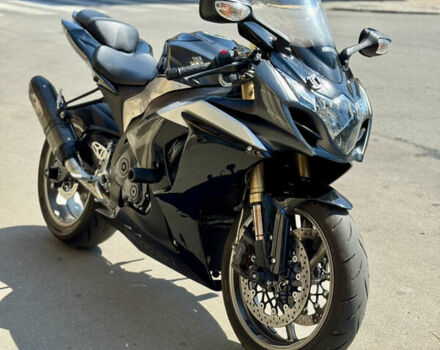 Черный Сузуки GSX-R 1000, объемом двигателя 1 л и пробегом 13 тыс. км за 14000 $, фото 2 на Automoto.ua