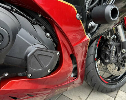 Красный Сузуки GSX-R 1000, объемом двигателя 1 л и пробегом 35 тыс. км за 13500 $, фото 13 на Automoto.ua