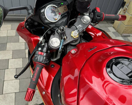 Красный Сузуки GSX-R 1000, объемом двигателя 1 л и пробегом 35 тыс. км за 13500 $, фото 10 на Automoto.ua