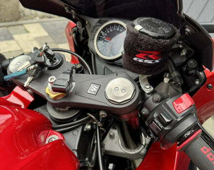 Красный Сузуки GSX-R 1000, объемом двигателя 1 л и пробегом 35 тыс. км за 13500 $, фото 11 на Automoto.ua