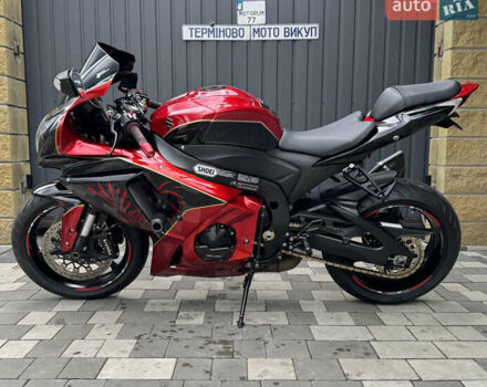 Красный Сузуки GSX-R 1000, объемом двигателя 1 л и пробегом 35 тыс. км за 13500 $, фото 7 на Automoto.ua
