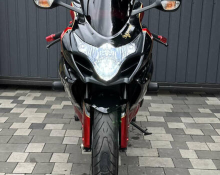 Красный Сузуки GSX-R 1000, объемом двигателя 1 л и пробегом 35 тыс. км за 13500 $, фото 23 на Automoto.ua