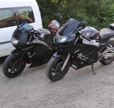 Сузуки GSX-R 1000, объемом двигателя 0 л и пробегом 60 тыс. км за 2159 $, фото 1 на Automoto.ua