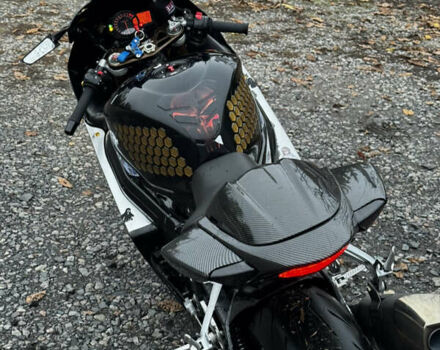 Сузуки GSX-R 1000, объемом двигателя 1 л и пробегом 40 тыс. км за 7500 $, фото 1 на Automoto.ua