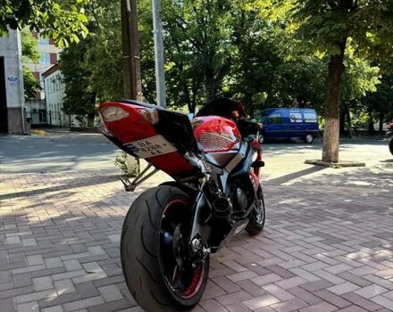 Сузуки GSX-R 1000, объемом двигателя 1 л и пробегом 41 тыс. км за 9200 $, фото 8 на Automoto.ua