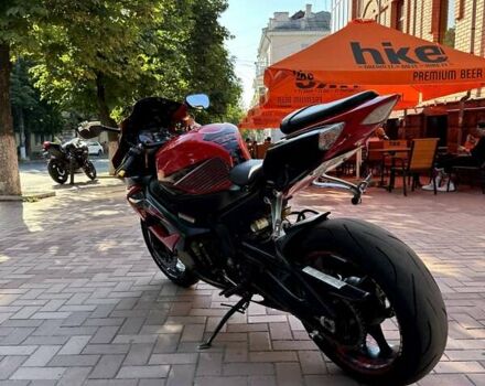 Сузуки GSX-R 1000, объемом двигателя 1 л и пробегом 41 тыс. км за 9200 $, фото 1 на Automoto.ua
