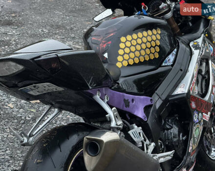 Сузуки GSX-R 1000, объемом двигателя 1 л и пробегом 40 тыс. км за 7500 $, фото 11 на Automoto.ua